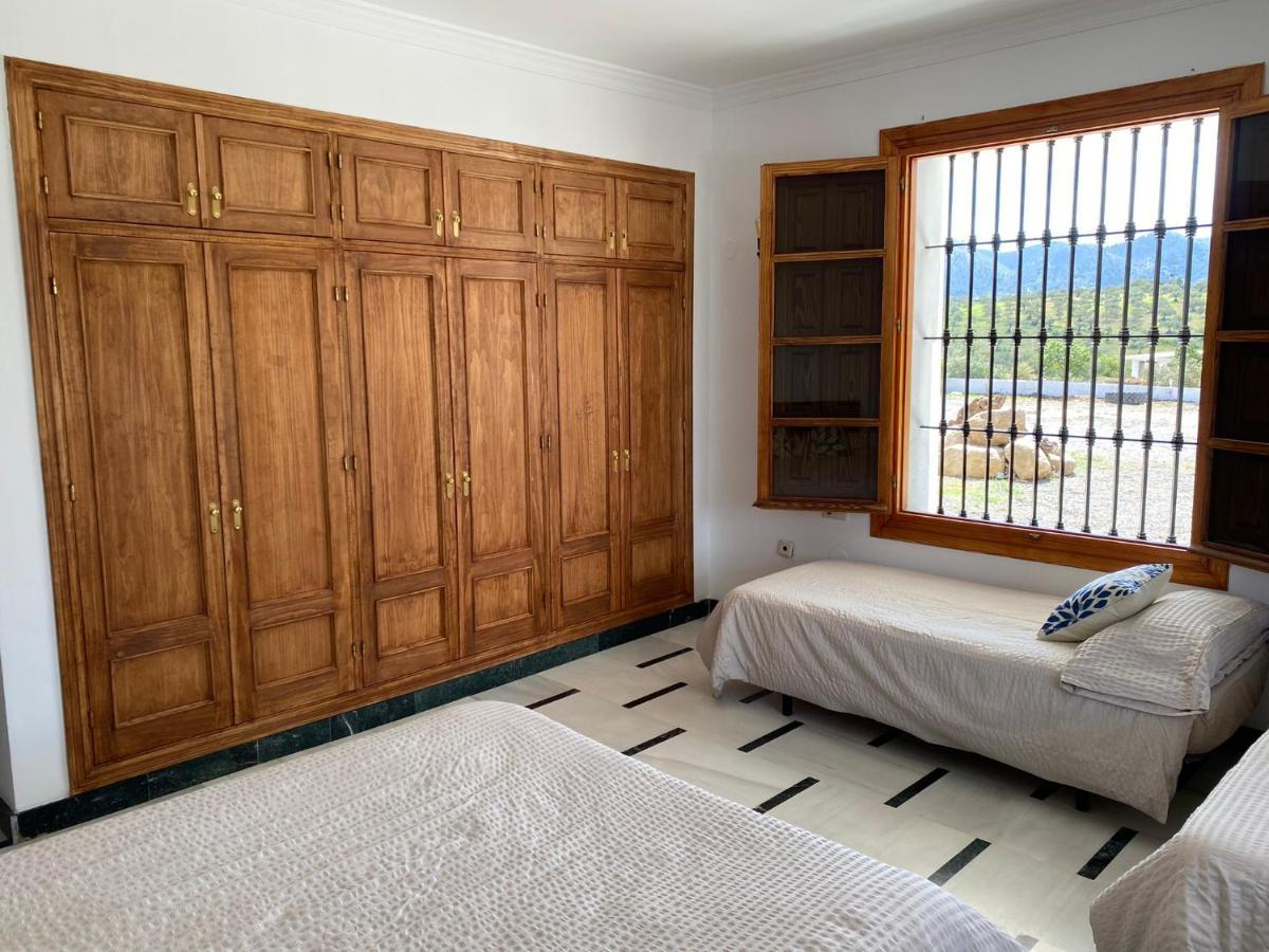 Cuartos Y Desayunos Hacienda Los Olivos Álora Exterior foto